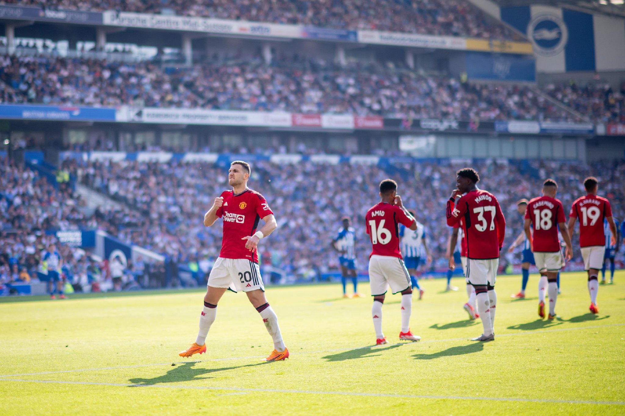 萨球迷们的 萨球迷们的